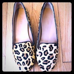 Leopard print flats